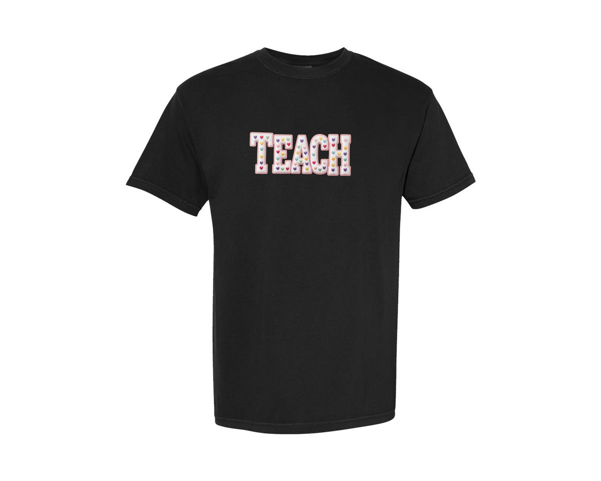 brand:Comfort Colors|color:Black|Yarn Teacher Love Heart Trendy Shirt Graphic T-Shirt