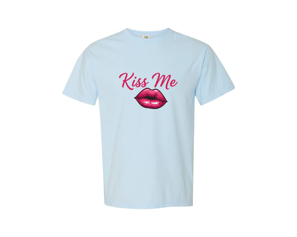 brand:Comfort Colors|color:Chambray|Kiss Me Pngvalentine Day Pink Lipheart Graphic T-Shirt