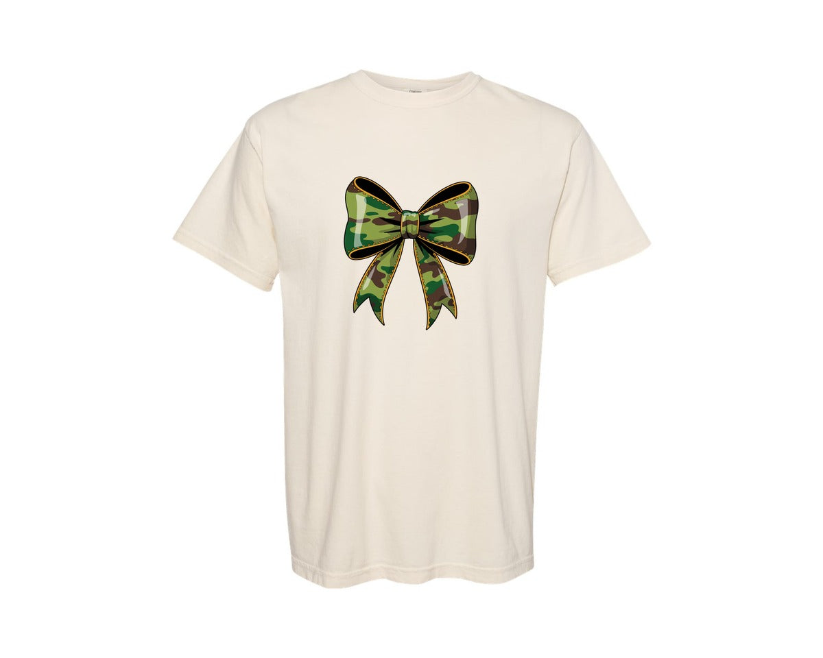 brand:Comfort Colors|color:Ivory|Hunting Deer Bow Camo Coquette Graphic T-Shirt