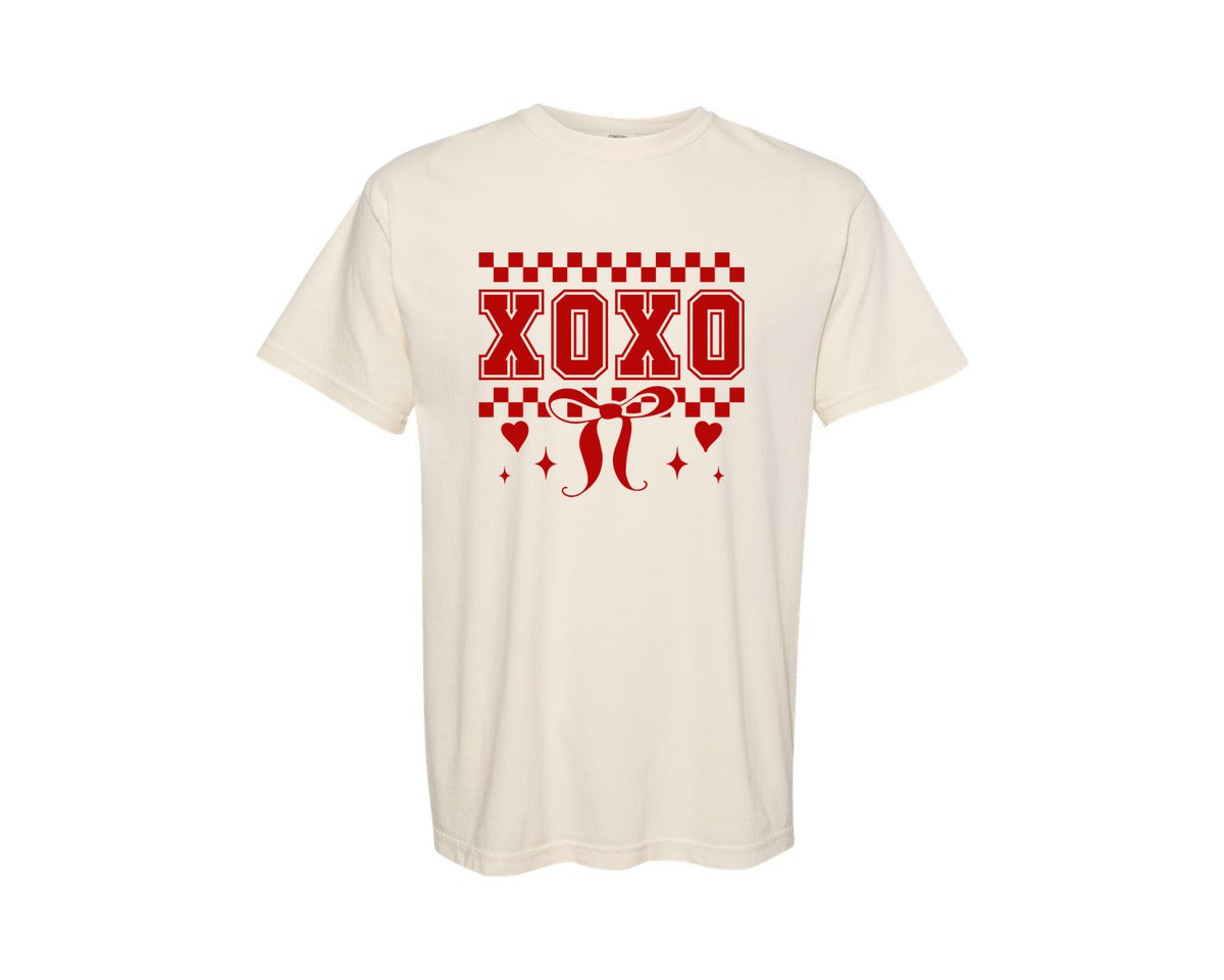 brand:Comfort Colors|color:Ivory|Retro Xoxo Coquette Valentines Love Graphic T-Shirt