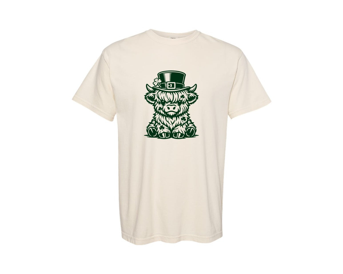 brand:Comfort Colors|color:Ivory|Cute St Patricks Highland Cow Graphic T-Shirt