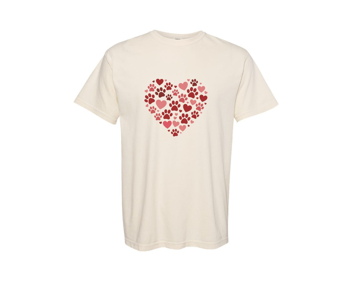 brand:Comfort Colors|color:Ivory|Dog Valentine Heart Dog Mom 3 Graphic T-Shirt