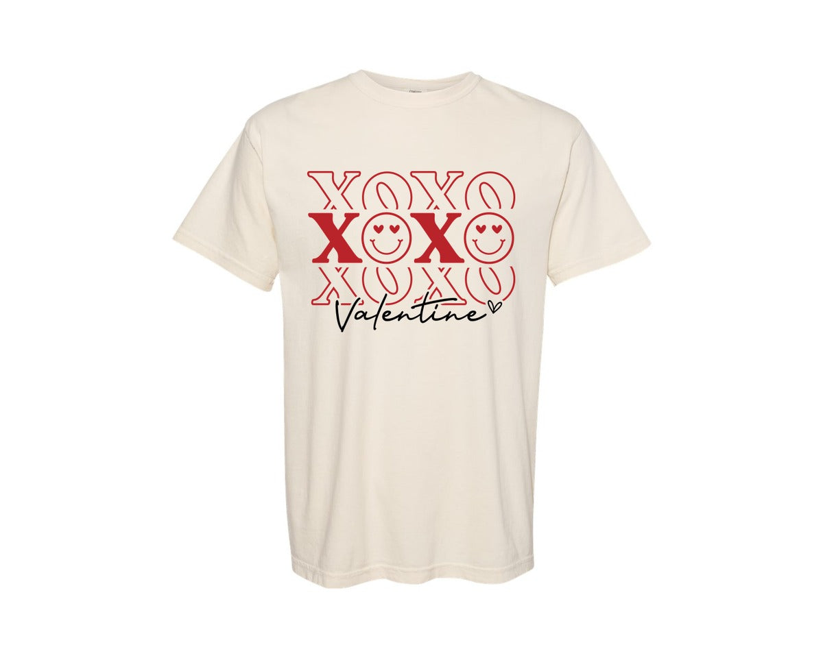 brand:Comfort Colors|color:Ivory|Xoxo Valentine Valentine Graphic T-Shirt