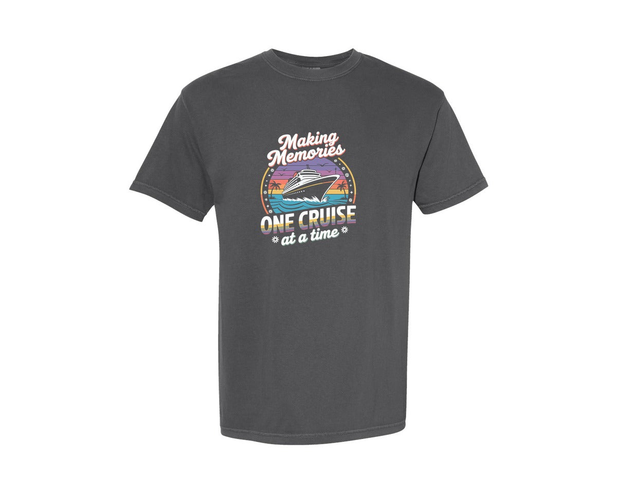 brand:Comfort Colors|color:Pepper|Making Memories One Cruise At A Time 30 Graphic T-Shirt