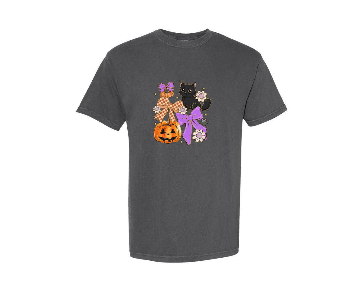 brand:Comfort Colors|color:Pepper|Blakck Cat Halloween Coquette Graphic T-Shirt