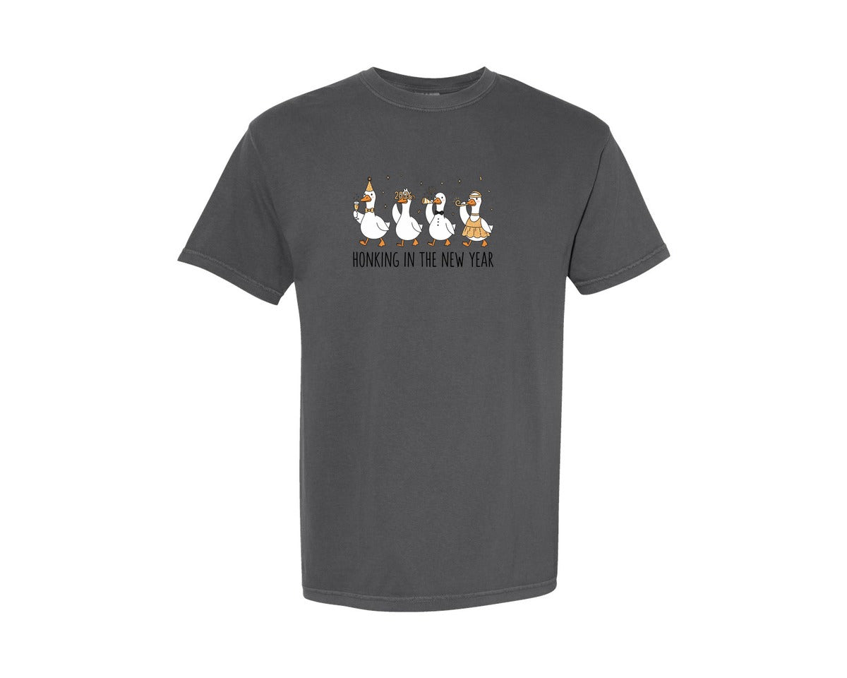 brand:Comfort Colors|color:Pepper|Honking In The New Year 2026 Goose Graphic T-Shirt