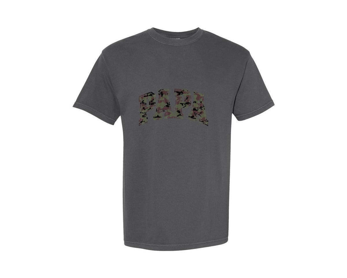 brand:Comfort Colors|color:Pepper|Camo Papa Hunting Camouflage Dad Graphic T-Shirt