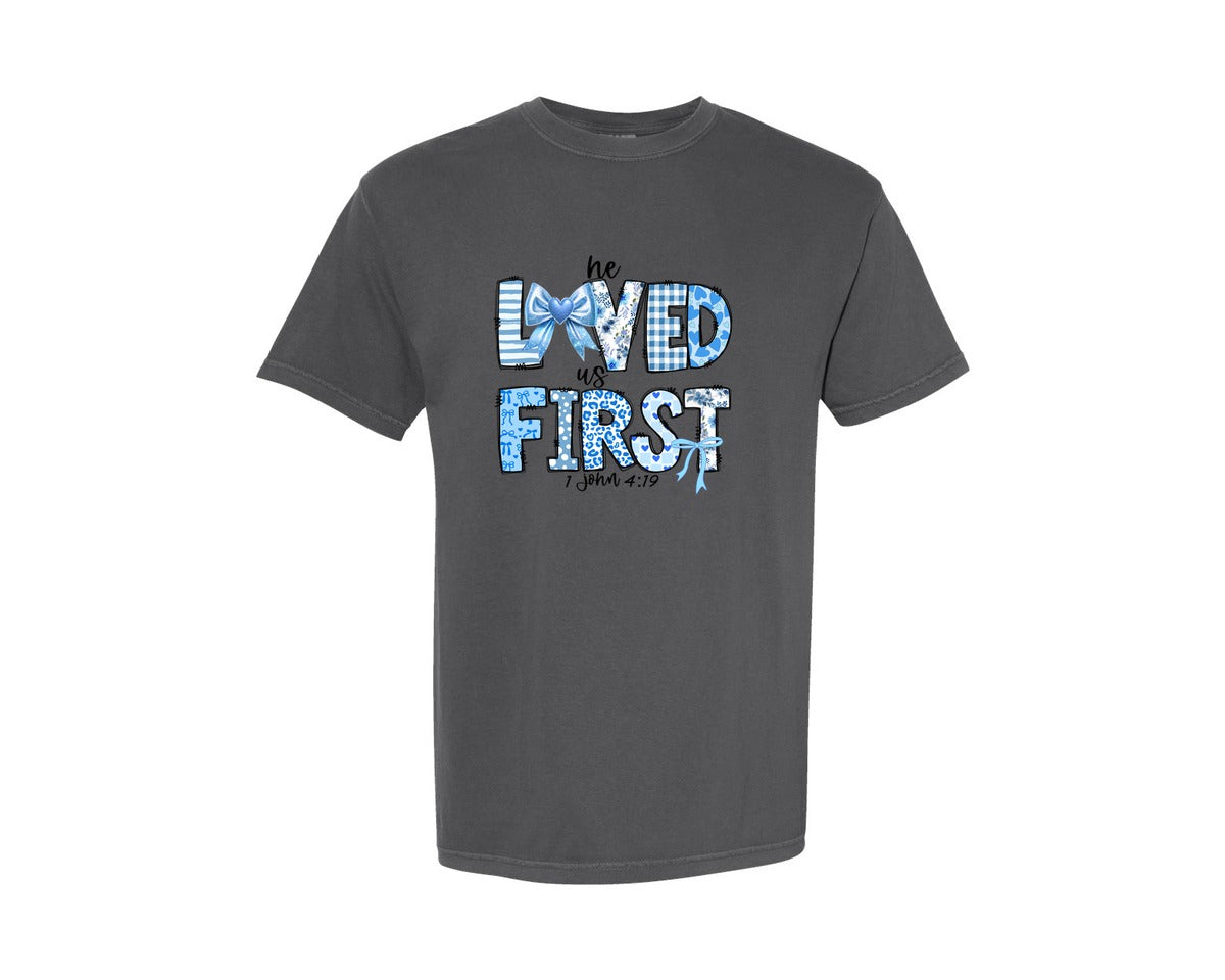 brand:Comfort Colors|color:Pepper|Loved John Christian Valentine Blue Bow Graphic T-Shirt