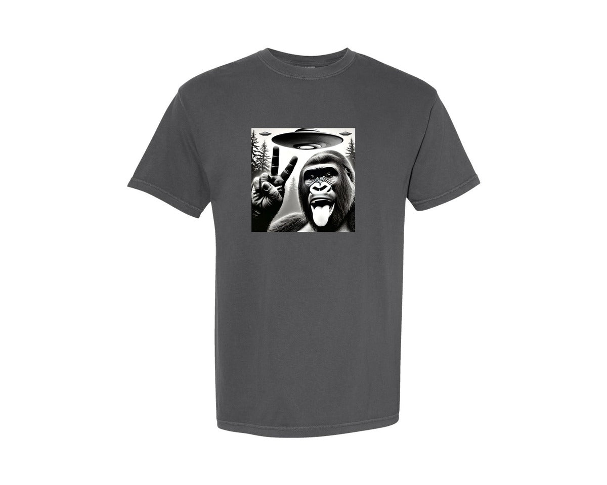 brand:Comfort Colors|color:Pepper|Sasquatch Bigfoot Selfie With Ufo Alien Graphic T-Shirt