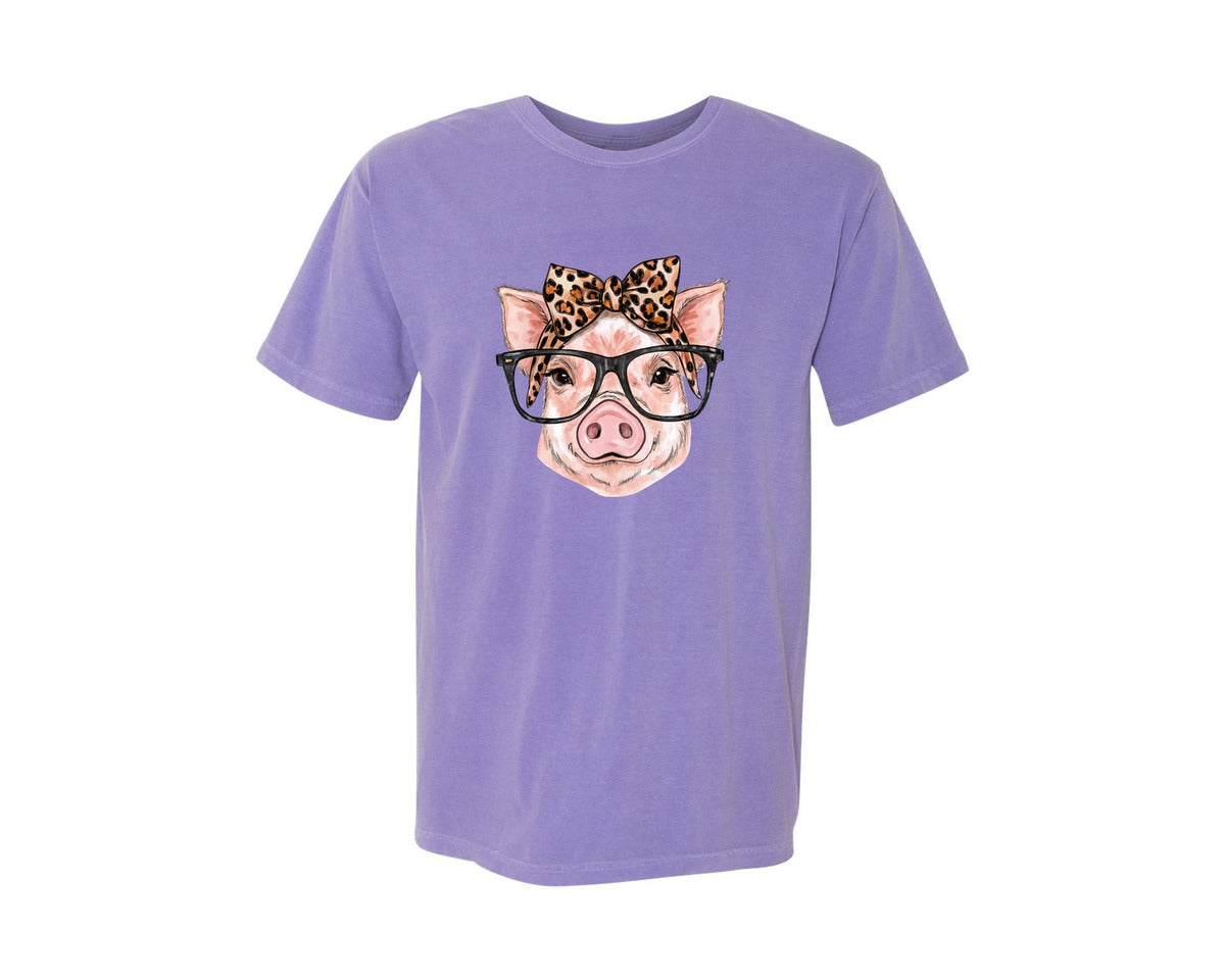 brand:Comfort Colors|color:Violet|Watercolor Pig With Glasses And Leopard Graphic T-Shirt