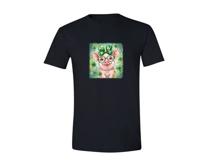 brand:Generic|color:Black|Cute Lucky Pig St Patricks Day Graphic T-Shirt