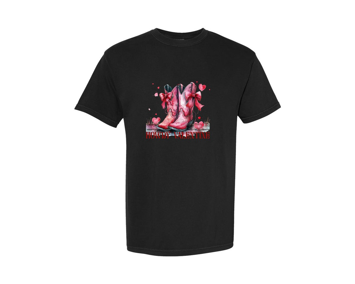 brand:Comfort Colors|color:Black|Howdy Valentine Western Valentine 13 Graphic T-Shirt