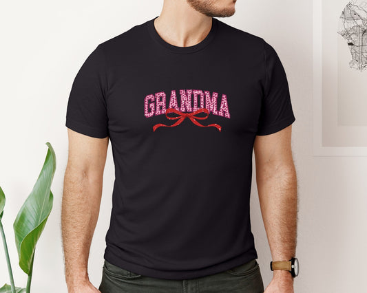 Grandma Valentine Day Leopard Bow Graphic T-Shirt