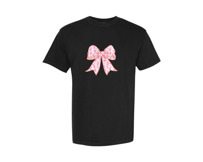 brand:Comfort Colors|color:Black|Pink Floral Toile Coquette Bow Graphic T-Shirt