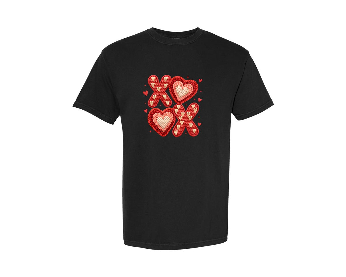 brand:Comfort Colors|color:Black|Latch Hook Yarn Crochet Xoxo Graphic T-Shirt