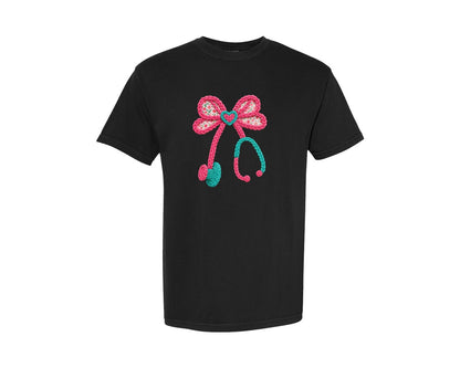 brand:Comfort Colors|color:Black|Crochet Pink Valentine Nurse Graphic T-Shirt