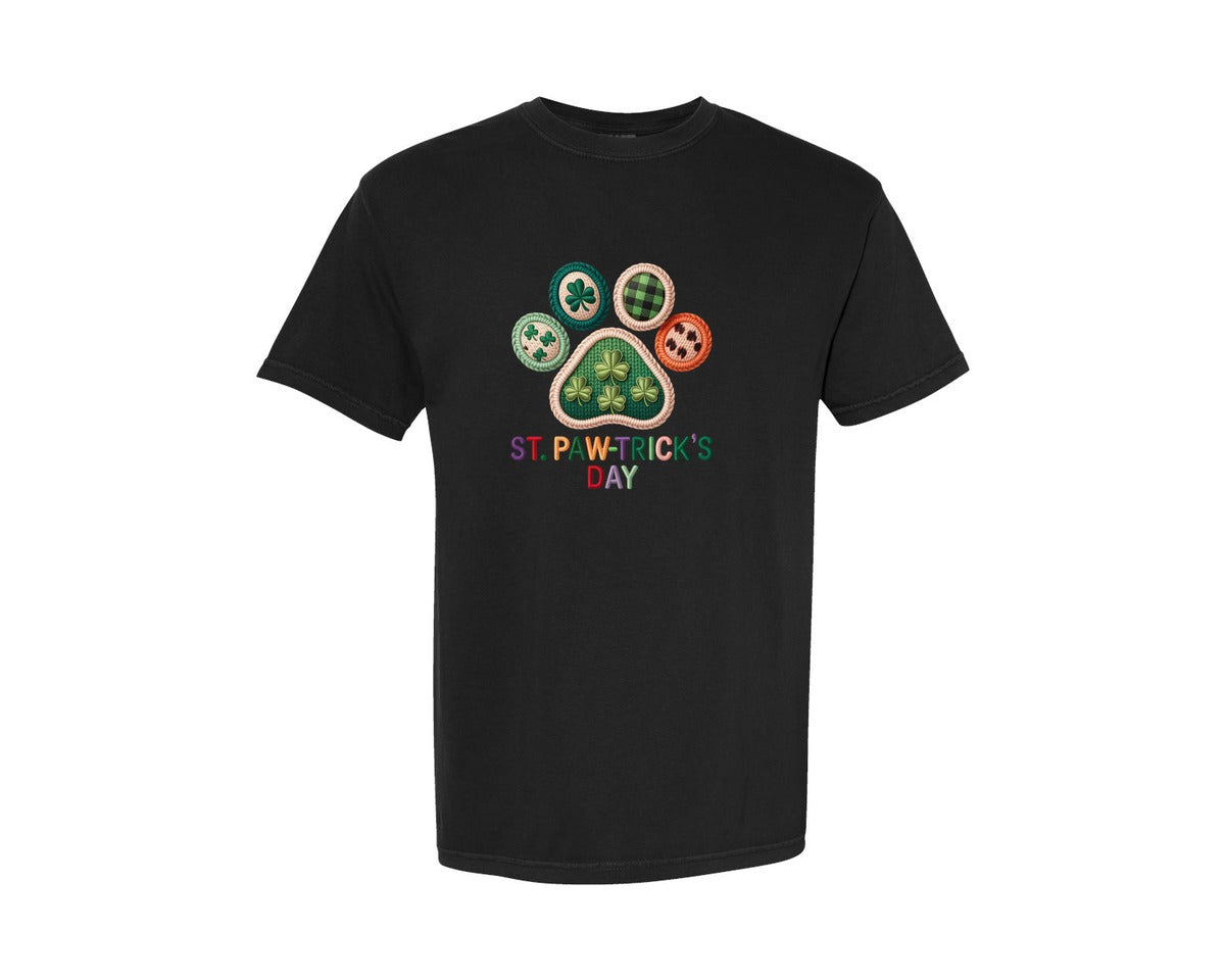 brand:Comfort Colors|color:Black|Faux Yarn St Patricks Day Dog Graphic T-Shirt