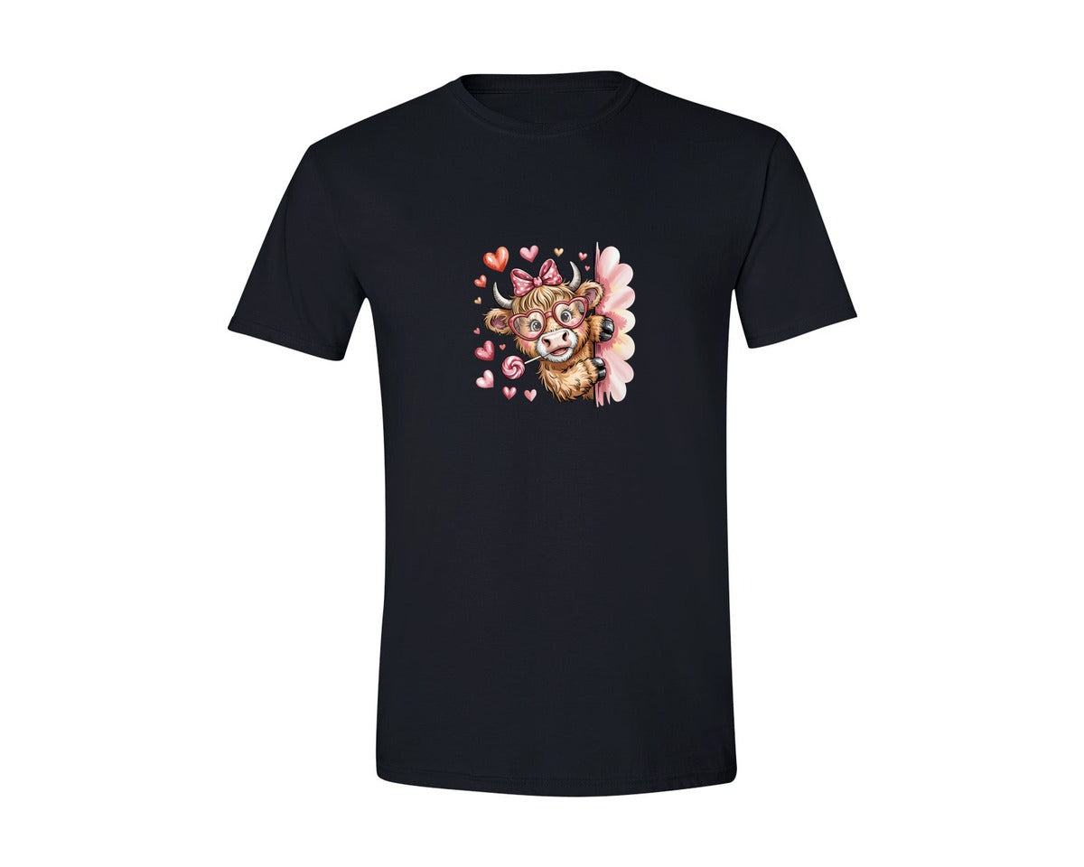 brand:Generic|color:Black|Valentines Day Highland Cow Hearts Graphic T-Shirt
