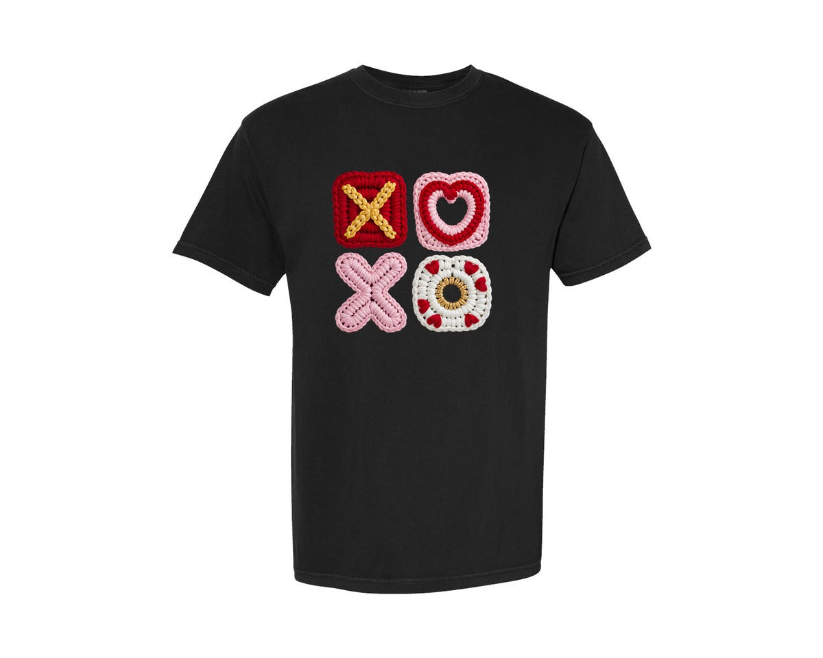 brand:Comfort Colors|color:Black|Faux Yarn Valentine Day Xoxo Graphic T-Shirt