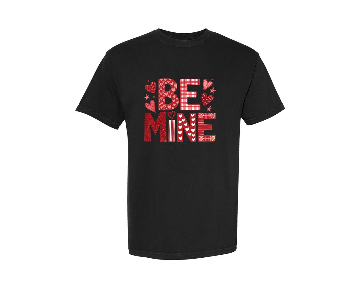 brand:Comfort Colors|color:Black|Retro Be Mine Love Hearts Graphic T-Shirt