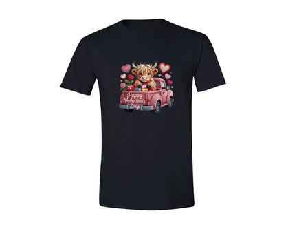 brand:Generic|color:Black|Knitted Valentine Highland Cow Truck Graphic T-Shirt