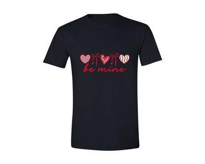 brand:Generic|color:Black|Be Mine Valentine Leopard Heart Graphic T-Shirt