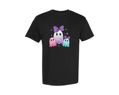 brand:Comfort Colors|color:Black|Iridescent Ghost Graphic T-Shirt
