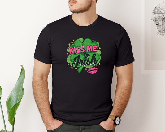 Kiss Me Im Irish St Patricks Day 5 Graphic T-Shirt