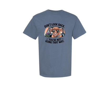 brand:Comfort Colors|color:Blue Jean|Dont Look Back Highland Cow Graphic T-Shirt