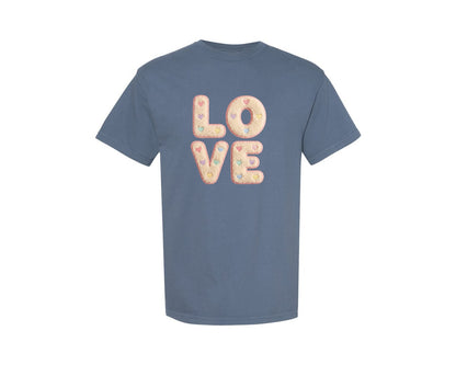 brand:Comfort Colors|color:Blue Jean|Retro Love Faux Yarn Valentine 2 Graphic T-Shirt