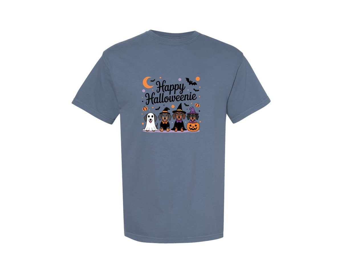 brand:Comfort Colors|color:Blue Jean|Halloween Dachshund Funny Art Graphic T-Shirt