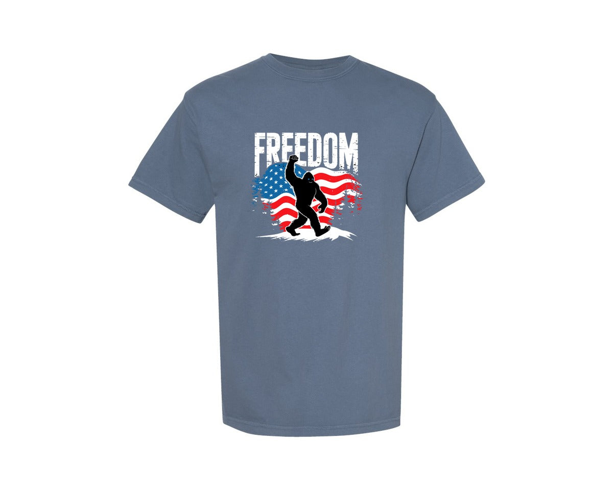 brand:Comfort Colors|color:Blue Jean|Freedom Bigfoot Usa Flag 4Th Of July Graphic T-Shirt