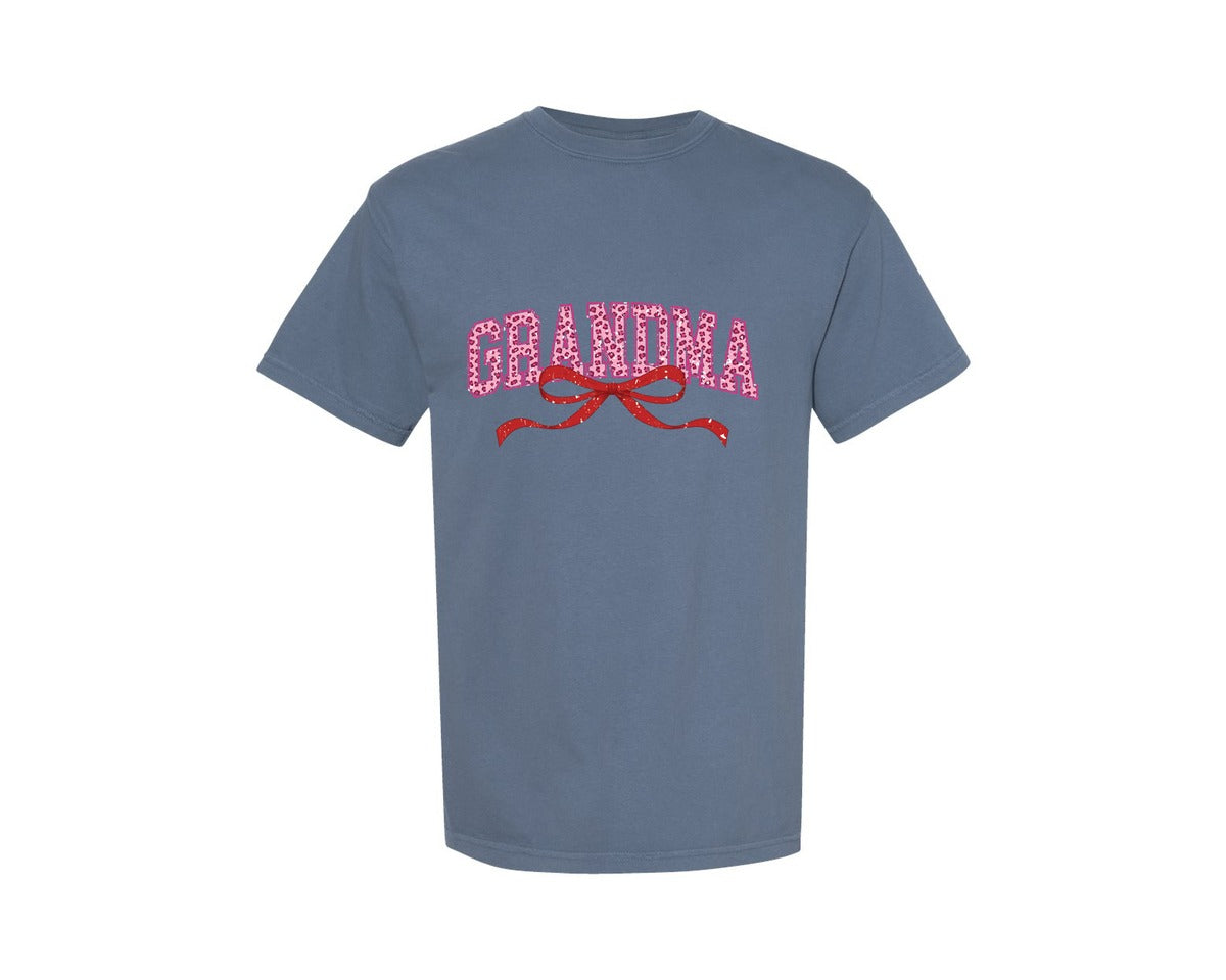 brand:Comfort Colors|color:Blue Jean|Grandma Valentine Day Leopard Bow Graphic T-Shirt