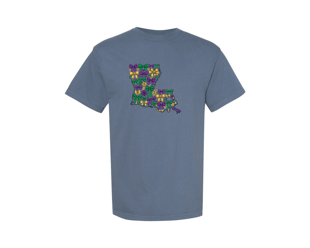 brand:Comfort Colors|color:Blue Jean|Louisiana Mardi Gras Coquette Bow Map Graphic T-Shirt