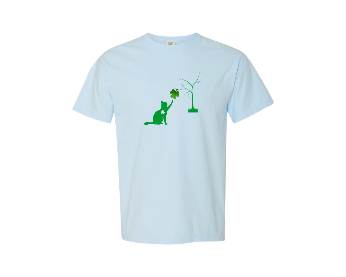 brand:Comfort Colors|color:Chambray|Cute Cat St Patricks Day Lucky Cat Mom Graphic T-Shirt