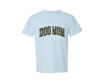 brand:Comfort Colors|color:Chambray|Retro Camo Dog Mom Camouflage Dog Mama Graphic T-Shirt
