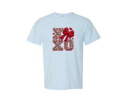 brand:Comfort Colors|color:Chambray|Xoxo Leopard Print Valentine Design Graphic T-Shirt