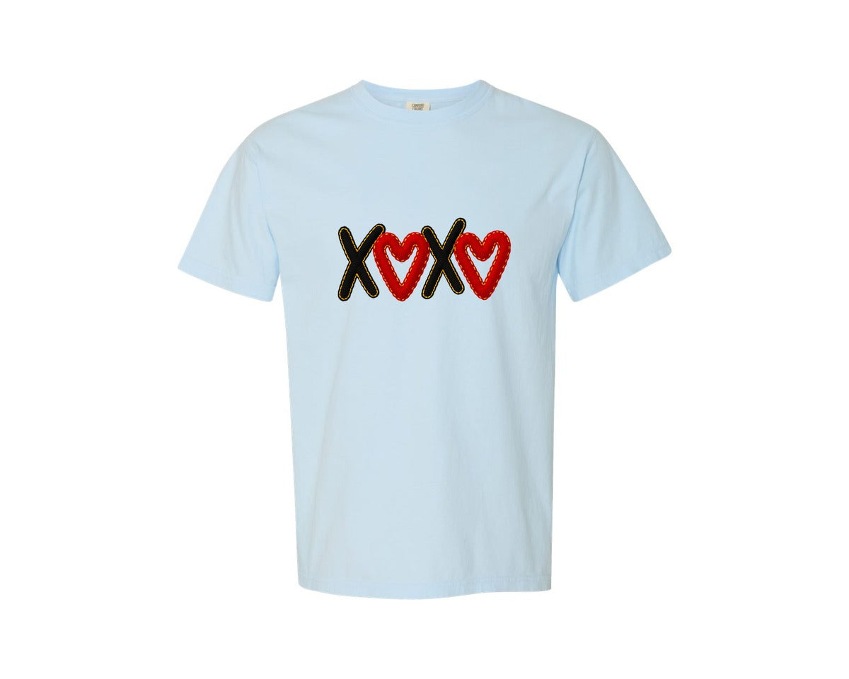 brand:Comfort Colors|color:Chambray|Yarn Crochet Xoxo Love Valentines Graphic T-Shirt