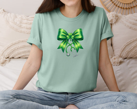 Stethoscope Shamrock Bow Irish Nurse Graphic T-Shirt
