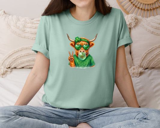 Highland Cow Bubble Gum St Patricks Graphic T-Shirt
