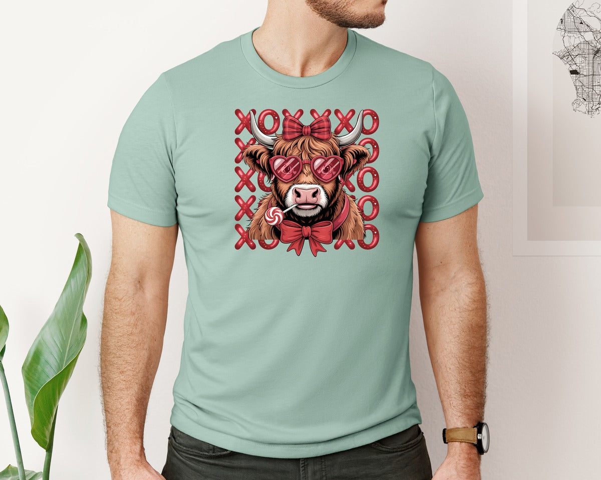 brand:Bella Canvas|color:Dusty Blue|Valentine Highland Cow Xoxo Graphic T-Shirt