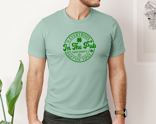 Everybody In The Pub Gettin Tipsy 42 Graphic T-Shirt