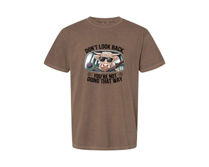 brand:Comfort Colors|color:Espresso|Dont Look Back Highland Cow 4 Graphic T-Shirt