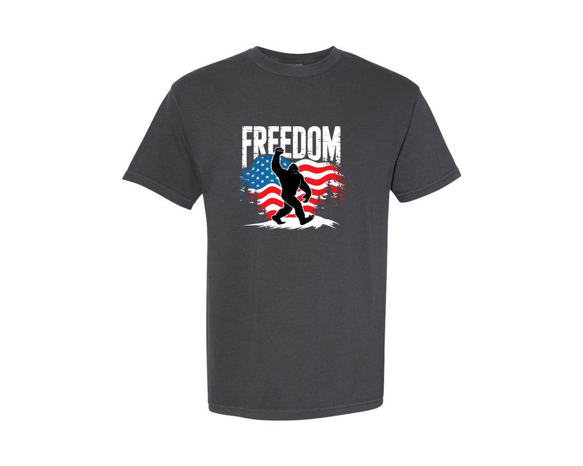 brand:Comfort Colors|color:Graphite|Freedom Bigfoot Usa Flag 4Th Of July Graphic T-Shirt