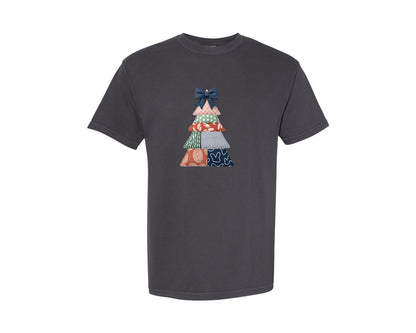 brand:Comfort Colors|color:Graphite|Christmas Tree Embroidery Design Graphic T-Shirt