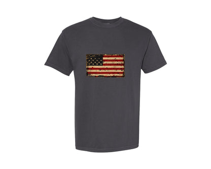 brand:Comfort Colors|color:Graphite|Distressed American Flag Grunge Usa 2 Graphic T-Shirt