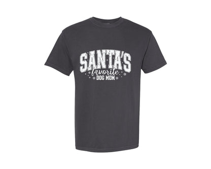 brand:Comfort Colors|color:Graphite|Santas Favorite Dog Mom Christmas 3 Graphic T-Shirt