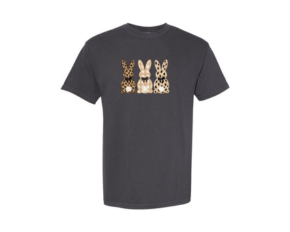 brand:Comfort Colors|color:Graphite|Leopard And Checkered Bunny Easter Graphic T-Shirt