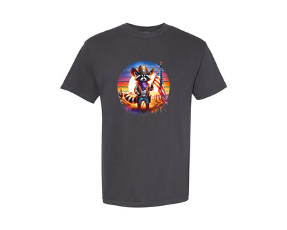 brand:Comfort Colors|color:Graphite|Usa American Flag Raccoon Graphic T-Shirt