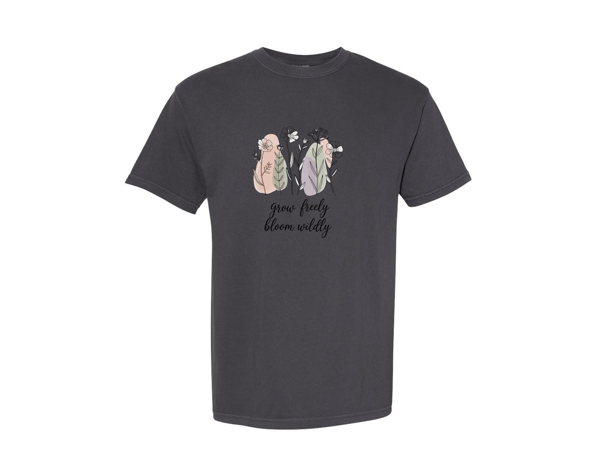 brand:Comfort Colors|color:Graphite|Bloom Wild Free Graphic T-Shirt